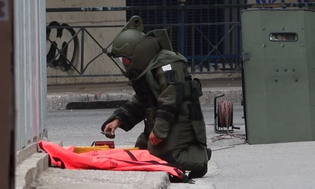 Ελεγχόμενη έκρηξη στην Κυψέλη για την εξουδετέρωση ύποπτου αντικειμένου Έληξε ο συναγερμός στην Κυψέλη: Στην κυκλοφορία η Δροσοπούλου