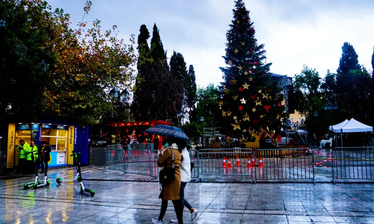 Πώς αμείβονται οι εργαζόμενοι του ιδιωτικού τομέα την περίοδο της Πρωτοχρονιάς Πώς αμείβονται οι εργαζόμενοι του ιδιωτικού τομέα την περίοδο της Πρωτοχρονιάς