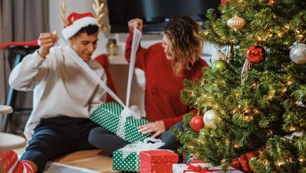 Χριστουγεννιάτικος Οδηγός δώρων για όλη την οικογένεια | in.gr Χριστουγεννιάτικος Οδηγός δώρων για όλη την οικογένεια | in.gr