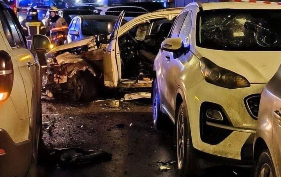 Μόσχα: Βομβιστική επίθεση σε αυτοκίνητο με στόχο Ρώσο στρατηγό - Βίντεο, φωτογραφίες Μόσχα: Βομβιστική επίθεση σε αυτοκίνητο με στόχο Ρώσο στρατηγό - Βίντεο, φωτογραφίες