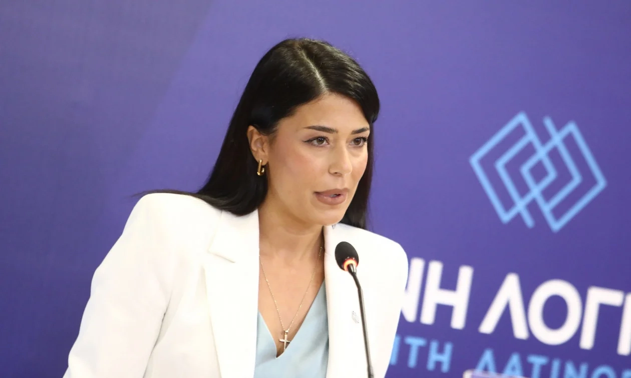 Λατινοπούλου: Τι είπε για τις κάμερες που παρακολουθούσαν το σπίτι της - Οι υποψίες Λατινοπούλου: Τι είπε για τις κάμερες που παρακολουθούσαν το σπίτι της - Οι υποψίες