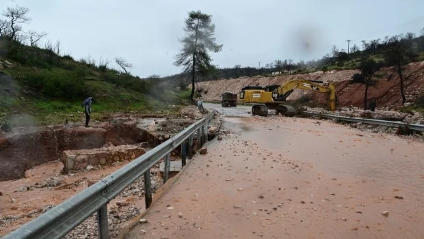 Νέα συνεδρίαση της Επιτροπής Εκτίμησης Κινδύνου ενόψει κακοκαιρίας - Ποιες περιφέρειες και δήμοι παραμένουν σε «Red Code» | in.gr Νέα συνεδρίαση της Επιτροπής Εκτίμησης Κινδύνου ενόψει κακοκαιρίας - Ποιες περιφέρειες και δήμοι παραμένουν σε «Red Code» | in.gr