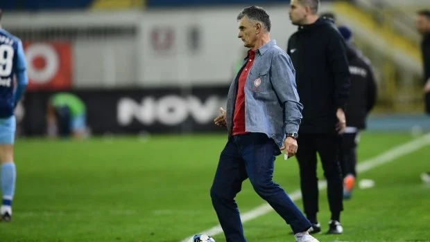 Μεντιλίμπαρ: «Είμαστε χαρούμενοι που είμαστε εδώ και παλεύουμε για όλους τους στόχους μας» | in.gr Μεντιλίμπαρ: «Είμαστε χαρούμενοι που είμαστε εδώ και παλεύουμε για όλους τους στόχους μας» | in.gr
