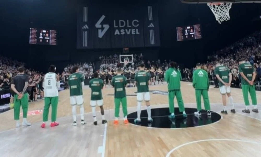 Euroleague: Συγκίνηση πριν το τζάμπολ του Βιλερμπάν – Παναθηναϊκός AKTOR Euroleague: Συγκίνηση πριν το τζάμπολ του Βιλερμπάν – Παναθηναϊκός AKTOR