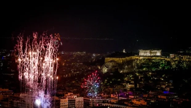 Πρωτοχρονιά 2026: Αθήνα και Λευκωσία υποδέχθηκαν τον νέο χρόνο χωρίς «εκρήξεις» | in.gr Πρωτοχρονιά 2026: Αθήνα και Λευκωσία υποδέχθηκαν τον νέο χρόνο χωρίς «εκρήξεις» | in.gr