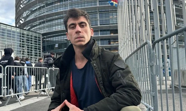 Φειδίας Παναγιώτου: Θύελλα αντιδράσεων για σχόλιο περί νοητικής αναπηρίας - «Είναι πελλοί» Φειδίας Παναγιώτου: Το βίντεο-απάντηση στις κατηγορίες για κατάχρηση δημοσίου χρήματος