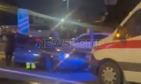 Κηφισός: Σοβαρό τροχαίο με τραυματίες στη Βαρυμπόμπη - Σύγκρουση δύο αυτοκινήτων Κηφισός: Σοβαρό τροχαίο με τραυματίες στη Βαρυμπόμπη - Σύγκρουση δύο αυτοκινήτων