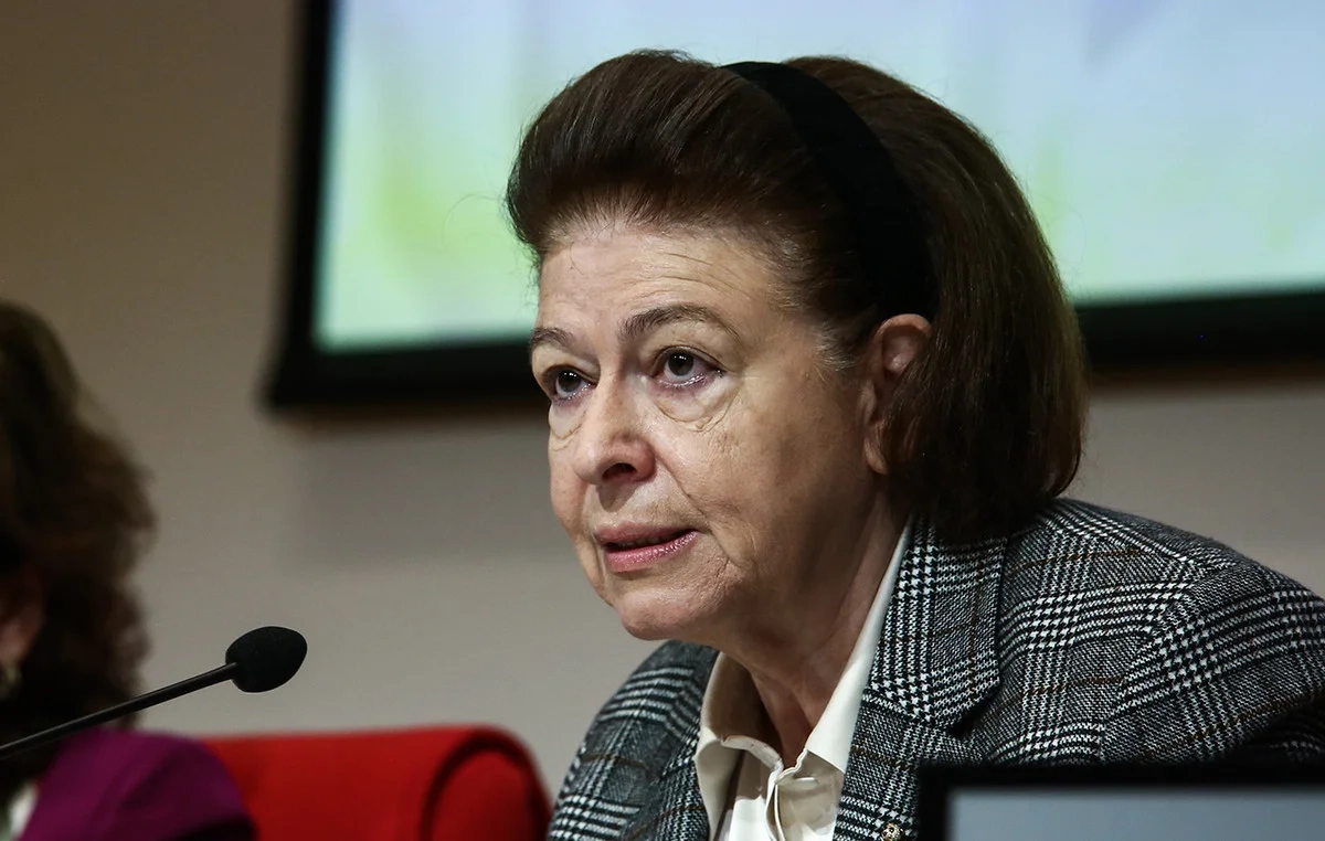 Μενδώνη για θάνατο Πολίτη: Υπηρέτησε την Τέχνη με ζήλο και ανιδιοτέλεια Μενδώνη για θάνατο Πολίτη: Υπηρέτησε την Τέχνη με ζήλο και ανιδιοτέλεια