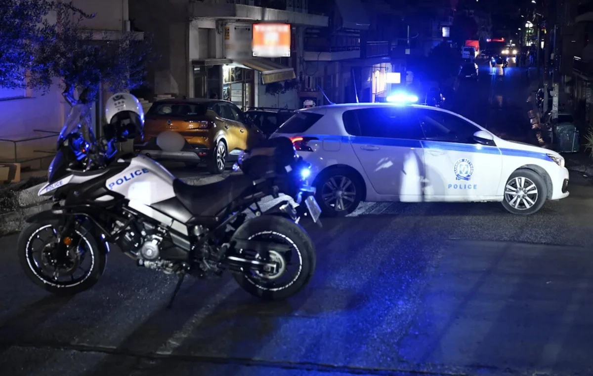 Τέσσερις συλλήψεις κοριτσιών για τον άγριο ξυλοδαρμό 15χρονης στον Άγιο Παντελεήμονα Τέσσερις συλλήψεις κοριτσιών για τον άγριο ξυλοδαρμό 15χρονης στον Άγιο Παντελεήμονα