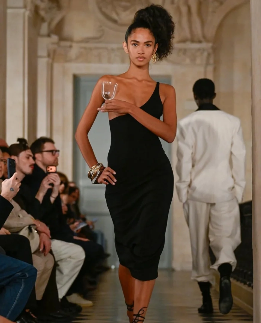 Paris Fashion Week 2026: O Jacquemus συναντά τον Πικάσο στη νέα του συλλογή fashion week