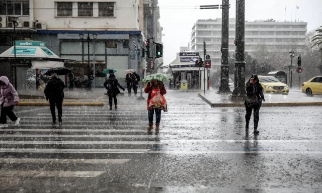 Καιρός - Καλλιάνος: «Απαραίτητη η ομπρέλα αυτήν την εβδομάδα» - Τι είναι τα «εργοστάσια καταιγίδων» Καιρός: «Εμμονικές βροχές σε 5 περιοχές» - Η πρόβλεψη Τσατραφύλλια