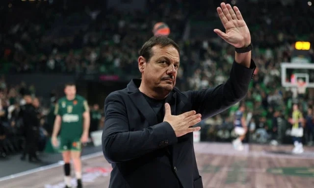 Παναθηναϊκός AKTOR - Φενέρμπαχτσε 83-85: Διπλό από το πουθενά με τον προκλητικό Μπόλντγουιν Παναθηναϊκός AKTOR – Φενέρμπαχτσε: Αποθέωση για Αταμάν, θερμό χειροκρότημα για Γιασικεβίτσιους