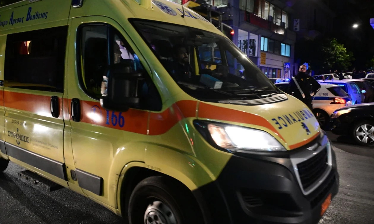 Αχαΐα: 22χρονος βρέθηκε απαγχονισμένος σε θερμοκήπιο Αχαΐα: 22χρονος βρέθηκε απαγχονισμένος σε θερμοκήπιο