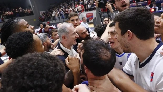 «Διπλό» στη Ρόδο ο ΠΑΟΚ (90-78) - Νίκη-«ανάσα» ο Πανιώνιος με Μύκονο (87-76) | in.gr «Διπλό» στη Ρόδο ο ΠΑΟΚ (90-78) - Νίκη-«ανάσα» ο Πανιώνιος με Μύκονο (87-76) | in.gr
