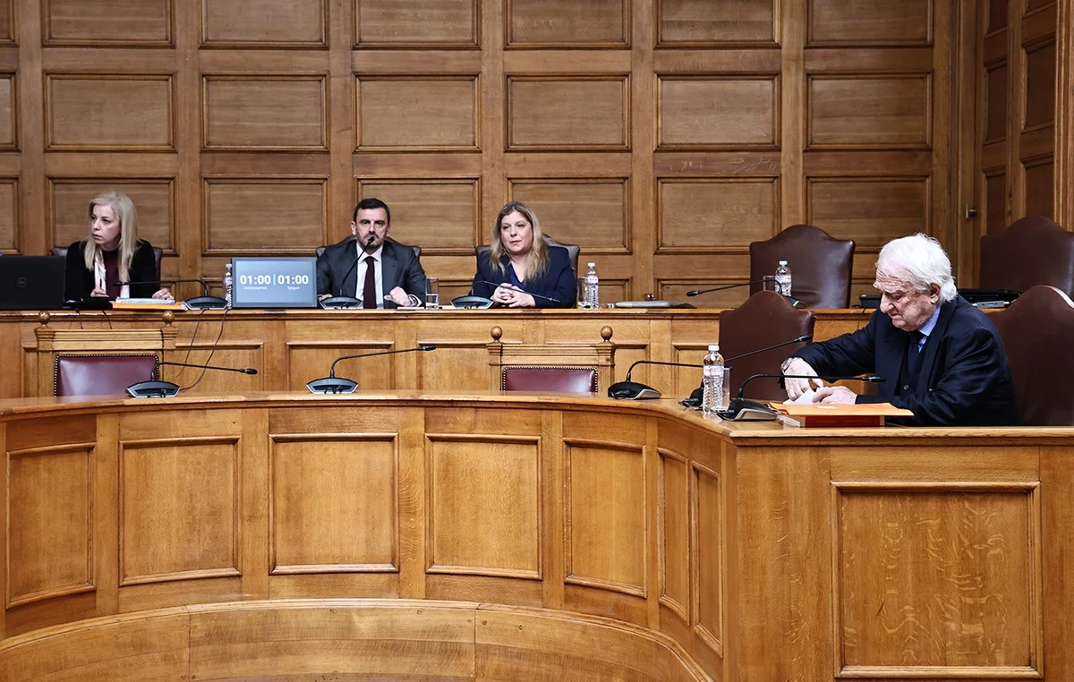 ΟΠΕΚΕΠΕ: Σύγκρουση «τριών ταχυτήτων» για τα πορίσματα- «Καθαρή» η ΝΔ, «πυρά» κατά Βορίδη-Αυγενάκη από την αντιπολίτευση ΟΠΕΚΕΠΕ: Σύγκρουση «τριών ταχυτήτων» για τα πορίσματα- «Καθαρή» η ΝΔ, «πυρά» κατά Βορίδη-Αυγενάκη από την αντιπολίτευση