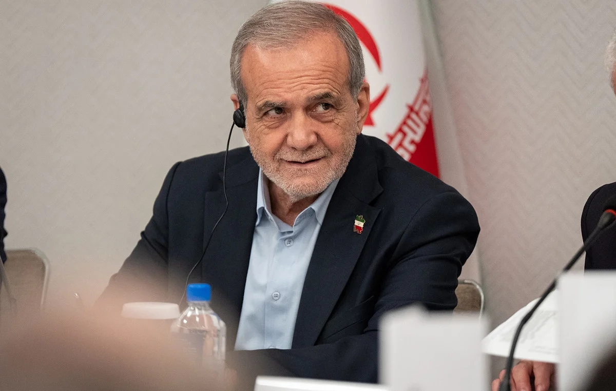 Μασούντ Πεζεσκιάν: «Το ξέσπασμα πολέμου δεν θα ήταν προς το συμφέρον ούτε του Ιράν, ούτε των ΗΠΑ» Μασούντ Πεζεσκιάν: «Το ξέσπασμα πολέμου δεν θα ήταν προς το συμφέρον ούτε του Ιράν, ούτε των ΗΠΑ»