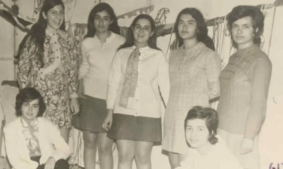 Ρέθυμνο: Αναδρομή στον αποκριάτικο χορό του ’70 μέσα από μια φωτογραφία Ρέθυμνο: Αναδρομή στον αποκριάτικο χορό του ’70 μέσα από μια φωτογραφία