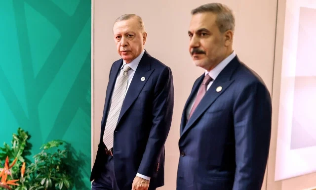 Η Άγκυρα ανακοίνωσε υπογραφή συμφωνίας με Chevron για κοινές έρευνες και γεωτρήσεις Η Άγκυρα επιμένει στη «Γαλάζια Πατρίδα» - Χαρακτηρίζει «απαράδεκτες» δηλώσεις Μητσοτάκη για τα 12 νμ