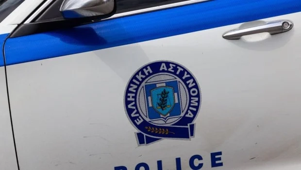 Κινηματογραφική καταδίωξη αυτοκινήτου στη Φλώρινα – Οι δράστες τραυμάτισαν αστυνομικό | in.gr Κινηματογραφική καταδίωξη αυτοκινήτου στη Φλώρινα – Οι δράστες τραυμάτισαν αστυνομικό | in.gr