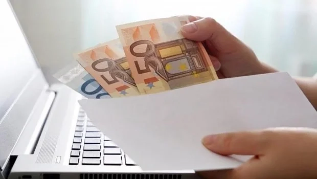 When Easter Bonus is Paid and How it is Calculated | in.gr When Easter Bonus is Paid and How it is Calculated | in.gr