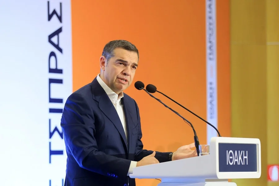 Αλέξης Τσίπρας: Αναλυτικά οι 8 τομές για τους αγρότες Αλέξης Τσίπρας: Αναλυτικά οι 8 τομές για τους αγρότες