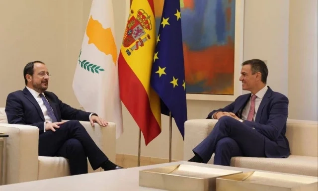Σάντσεθ: Τεράστιο λάθος ο πόλεμος κατά του Ιράν - Ας σπεύσουμε σε βοήθεια της Κύπρου Κύπρος: Ο Χριστοδουλίδης ευχαρίστησε Σάντσεθ και Μελόνι για την στήριξη