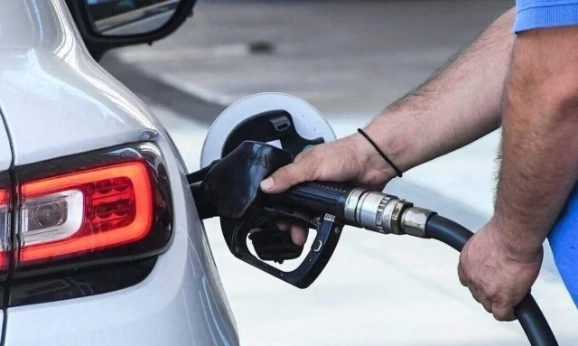 Aramco: Καταστροφικές οι συνέπειες, εάν συνεχιστεί το «μπλόκο» στα Στενά του Ορμούζ Ανεβαίνουν οι τιμές στα καύσιμα - Φόβοι για βενζίνη έως και 2 ευρώ το λίτρο