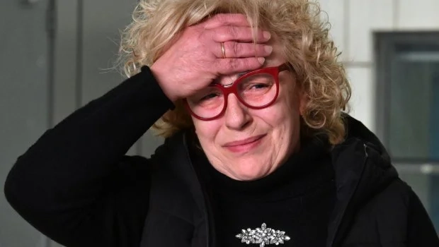 «Παύλο τα καταφέραμε, νικήσαμε, τους τσάκισες»: Με δάκρυα στα μάτια η Μάγδα Φύσσα μετά την καταδίκη της Χρυσής Αυγής | in.gr «Παύλο τα καταφέραμε, νικήσαμε, τους τσάκισες»: Με δάκρυα στα μάτια η Μάγδα Φύσσα μετά την καταδίκη της Χρυσής Αυγής | in.gr
