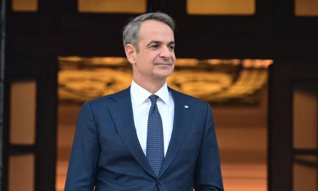 Στην Κύπρο σήμερα ο Κυριάκος Μητσοτάκης για την τριμερή με Μακρόν - Χριστοδουλίδη Μήνυμα ασφαλείας από Μητσοτάκη: Στήριξη στην Κύπρο και «φρένο» στην αισχροκέρδεια