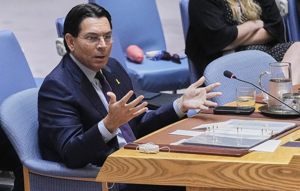 Ντανόν: Για 47 χρόνια, το ισλαμικό καθεστώς στο Ιράν καθοδηγεί πλήθη που φωνάζουν θάνατος στο Ισραήλ, θάνατος στην Αμερική Ντανόν: Για 47 χρόνια, το ισλαμικό καθεστώς στο Ιράν καθοδηγεί πλήθη που φωνάζουν θάνατος στο Ισραήλ, θάνατος στην Αμερική