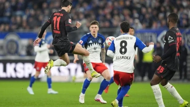 Αμβούργο – Λεβερκούζεν 0-1: Τρίποντο με «υπογραφή» Κοφάνε για τις Ασπιρίνες | in.gr Αμβούργο – Λεβερκούζεν 0-1: Τρίποντο με «υπογραφή» Κοφάνε για τις Ασπιρίνες | in.gr