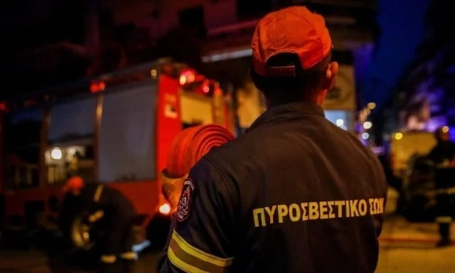 Επεισοδιακή καταδίωξη στα Ιωάννινα – Οδηγός μηχανής παραβίαζε σήματα STOP και φανάρια Ημαθία: Φωτιά σε μονοκατοικία στην Αλεξάνδρεια